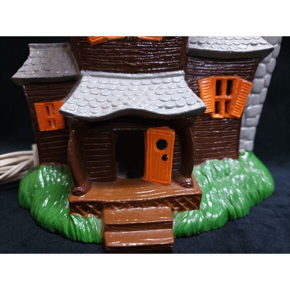 Pacific Rim Ceramic Light Up Electric Scary Haunted House Halloween Decor - Picture 4 of 9